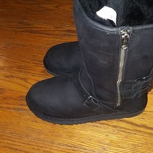 Girl ugg boots